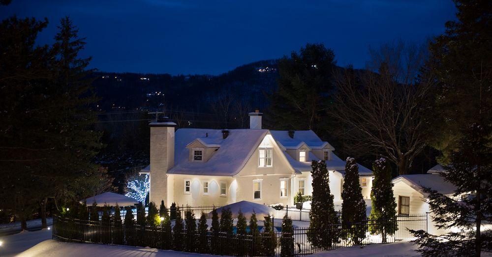 Auberge Sous L'Edredon B&B Saint-Sauveur-des-Monts Kültér fotó