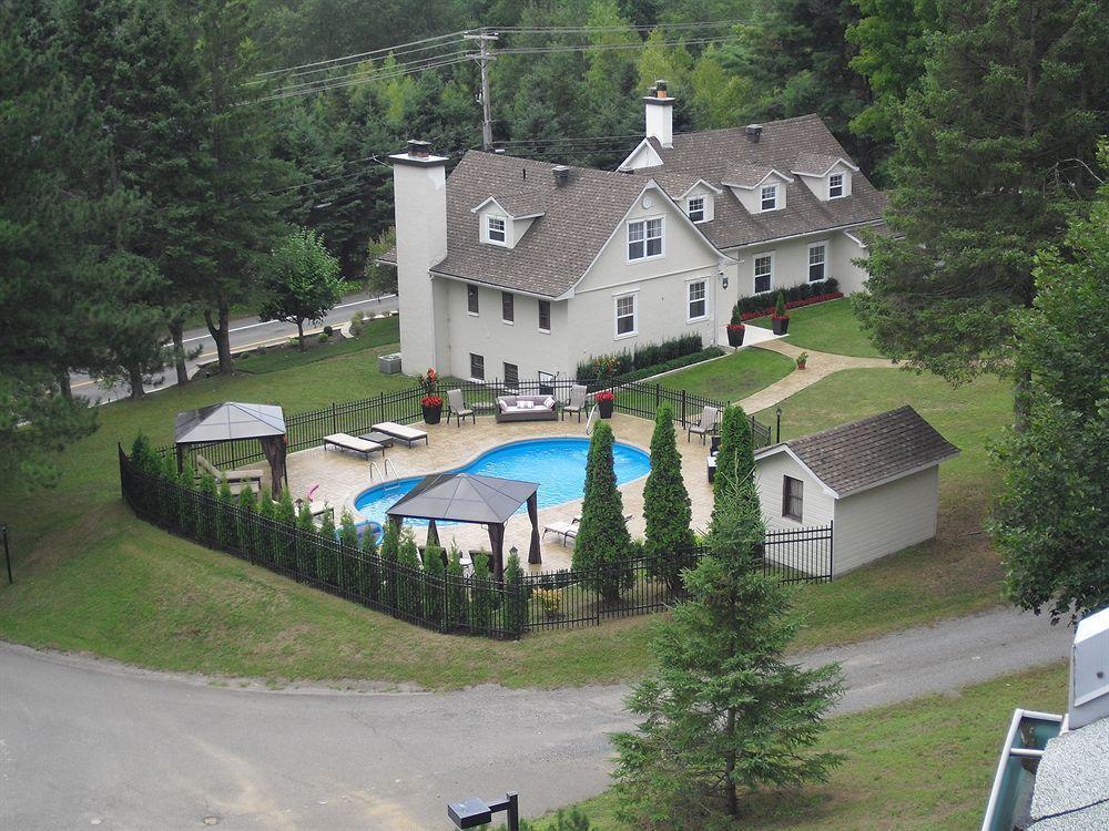 Auberge Sous L'Edredon B&B Saint-Sauveur-des-Monts Kültér fotó