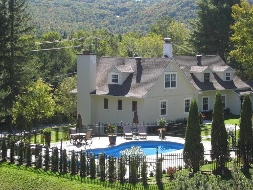 Auberge Sous L'Edredon B&B Saint-Sauveur-des-Monts Kültér fotó