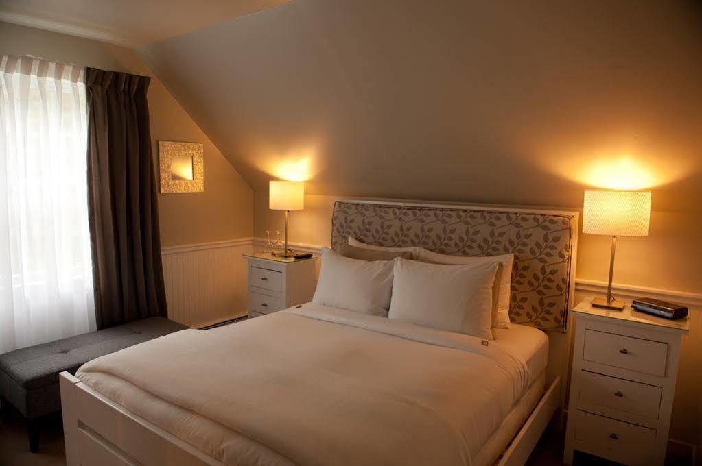 Auberge Sous L'Edredon B&B Saint-Sauveur-des-Monts Kültér fotó